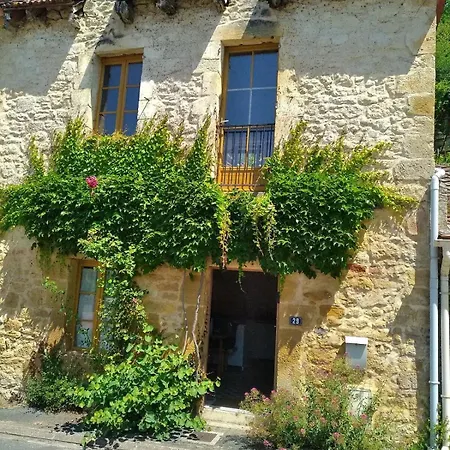 At Stephanie And Jerome's Authentic Quiet Place Between Bergerac And Sarlat Prázdninový dům Badefols-sur-Dordogne